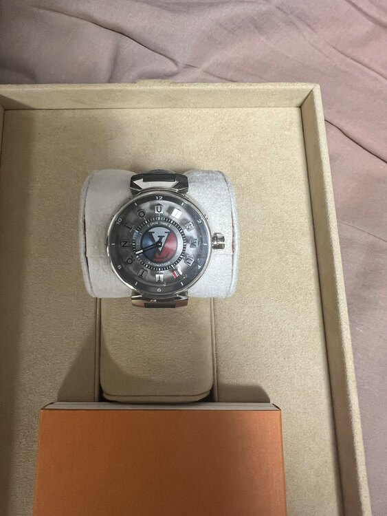 ルイヴィトン　Q1EG60（高級時計）の商品画像 - 査定依頼日：2025年2月10日 - 最高査定価格：2,000,000円