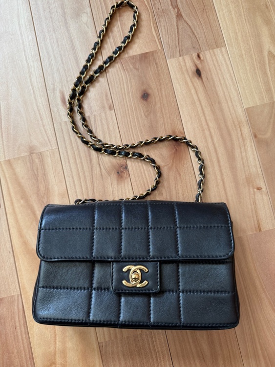 不明（ブランドバッグ）の商品画像 - 査定依頼日：2026年4月11日 - 最高査定価格：250,000円