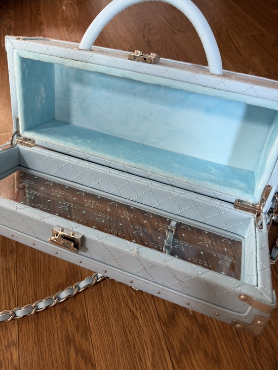 シャンパン シャンパン(その他) （お酒）の商品画像 - 査定依頼日：2026年1月31日 - 最高査定価格：34,000円