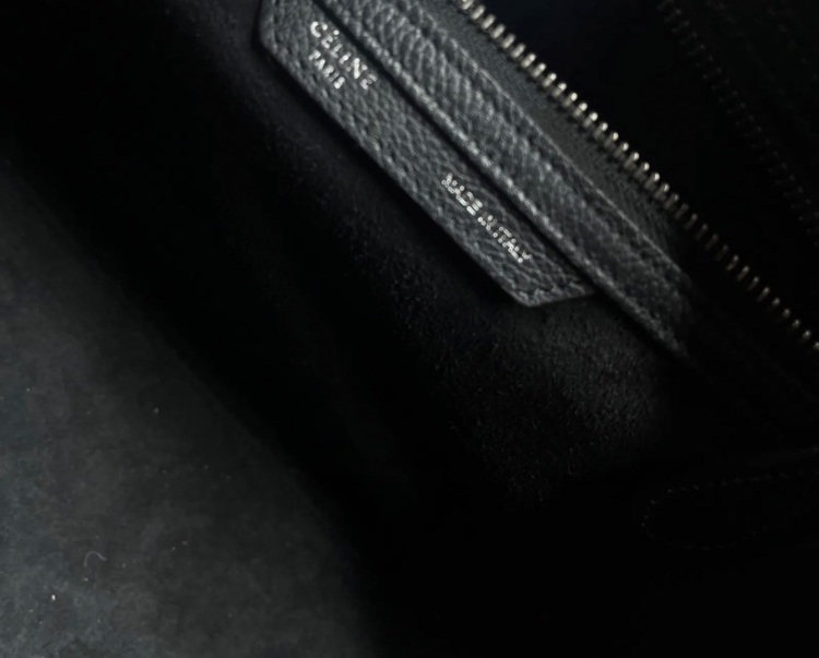 ラゲージ ミディアム（ブランドバッグ）の商品画像 - 査定依頼日：2025年6月18日 - 最高査定価格：70,000円