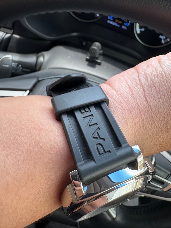 パネライ ルミノール PAM0010（高級時計）の商品画像 - 査定依頼日：2025年6月26日 - 最高査定価格：520,000円