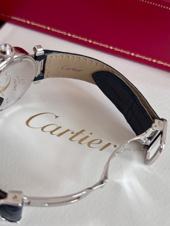 カルティエ パシャ WJ11932 G（高級時計）の商品画像 - 査定依頼日：2025年7月20日 - 最高査定価格：900,000円