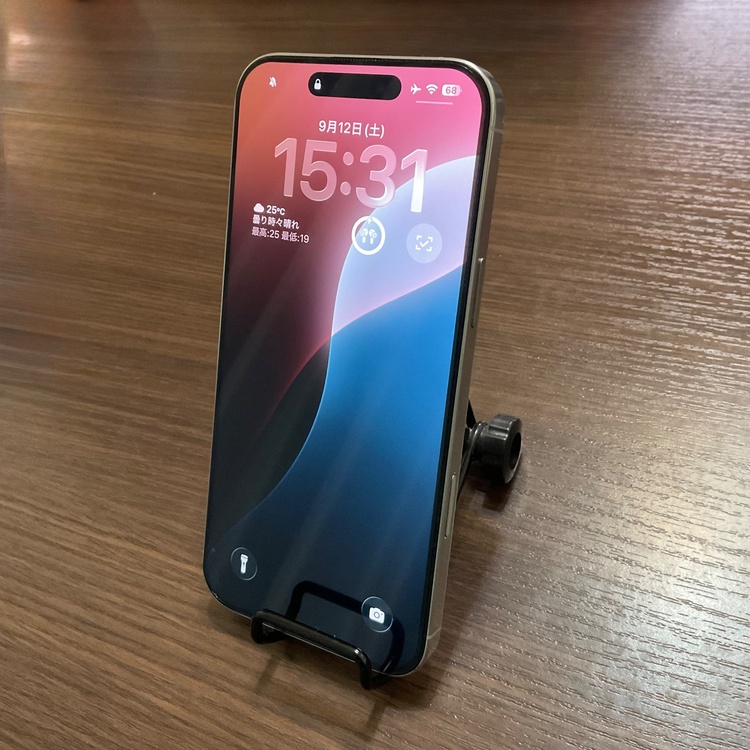 iPhone iPhone 16 Pro Max 256GB SIMフリー（スマホ）の商品画像 - 査定依頼日：2026年9月13日 - 最高査定価格：140,500円