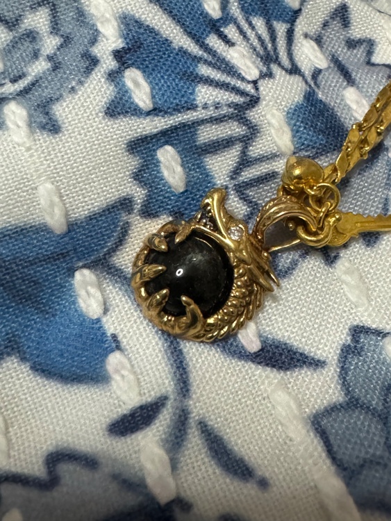 02073595 （金・貴金属）の商品画像 - 査定依頼日：2026年3月9日 - 最高査定価格：125,000円