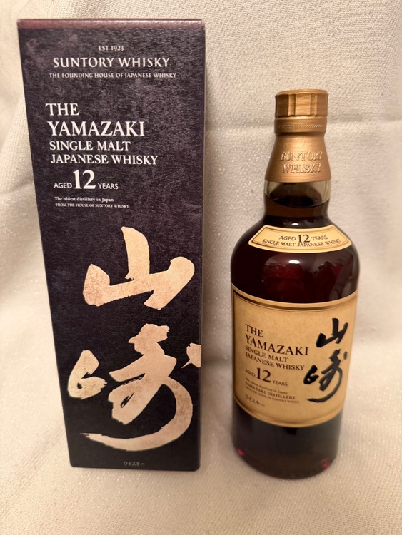 ウイスキー サントリー山崎 （お酒）の商品画像 - 査定依頼日：2026年5月3日 - 最高査定価格：21,500円