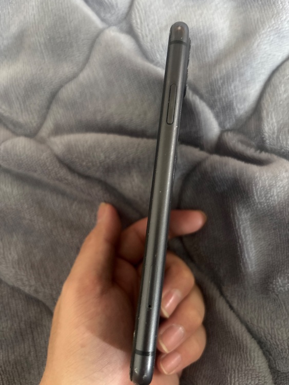 iPhone11 128GB SIMフリー（スマホ）の商品画像 - 査定依頼日：2026年5月3日 - 最高査定価格：15,000円
