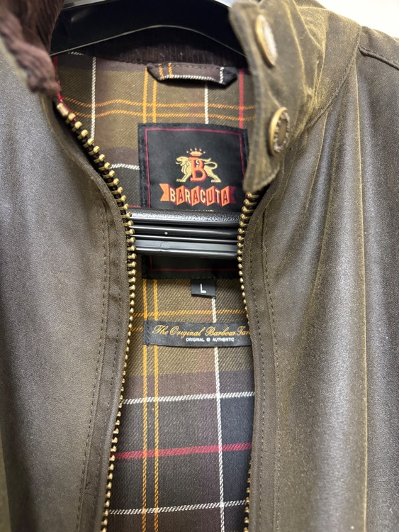 Barbour x Baracuta Porton G9 オリーブ（古着・ファッション）の商品画像 - 査定依頼日：2025年11月14日 - 最高査定価格：18,500円