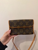 ルイヴィトンポーチ（ブランド財布・小物）の商品画像 - 査定依頼日：2026年2月9日 - 最高査定価格：35,000円