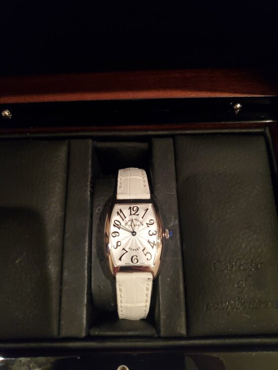 フランクミュラー ロングアイランド 1752QZSUN OG（高級時計）の商品画像 - 査定依頼日：2026年2月25日 - 最高査定価格：450,000円