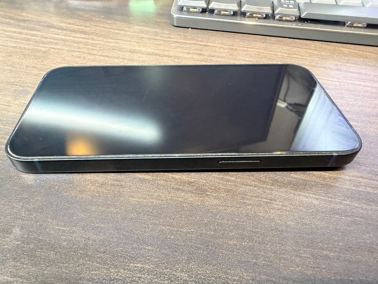 iPhone iPhone 13 128GB SIMフリー（スマホ）の商品画像 - 査定依頼日：2026年8月5日 - 最高査定価格：40,000円