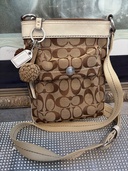 コーチのポシェット（ブランドバッグ）の商品画像 - 査定依頼日：2026年4月12日 - 最高査定価格：1,500円