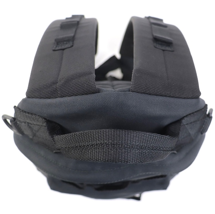 バレンシアガ　アーミー　バックパック　ブラック　ナイロン（ブランドバッグ）の商品画像 - 査定依頼日：2025年8月19日 - 最高査定価格：60,000円