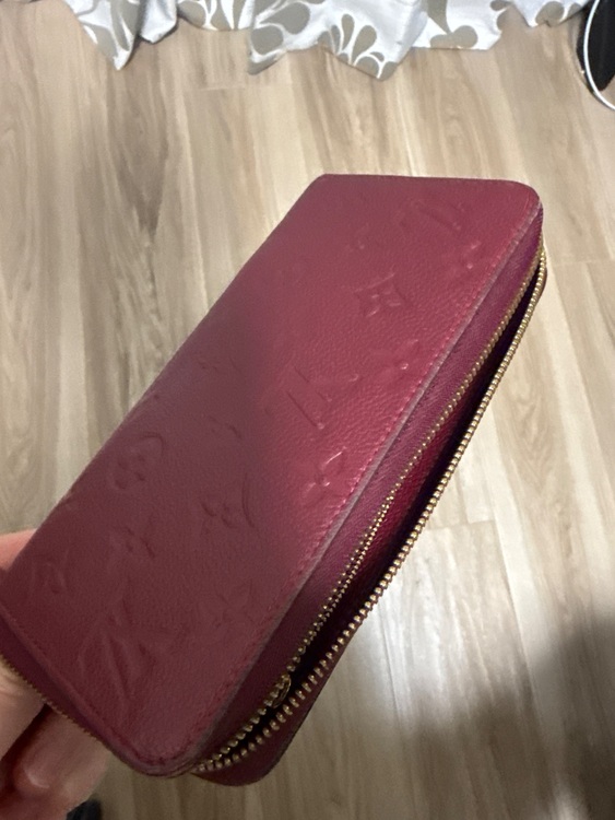 Louis Vuitton Monogram Empreinte Zippy（ブランド財布・小物）の商品画像 - 査定依頼日：2025年11月4日 - 最高査定価格：110,000円