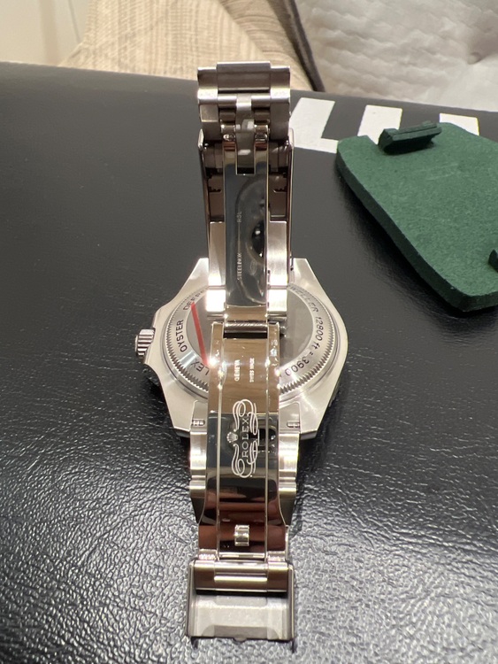 ロレックス シードゥエラー Ref116660（高級時計）の商品画像 - 査定依頼日：2025年9月12日 - 最高査定価格：1,800,000円