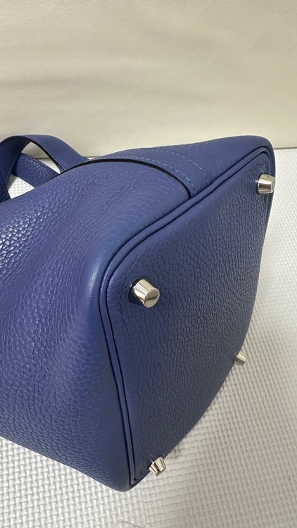 ピコタンロック18（ブランドバッグ）の商品画像 - 査定依頼日：2025年10月5日 - 最高査定価格：380,000円