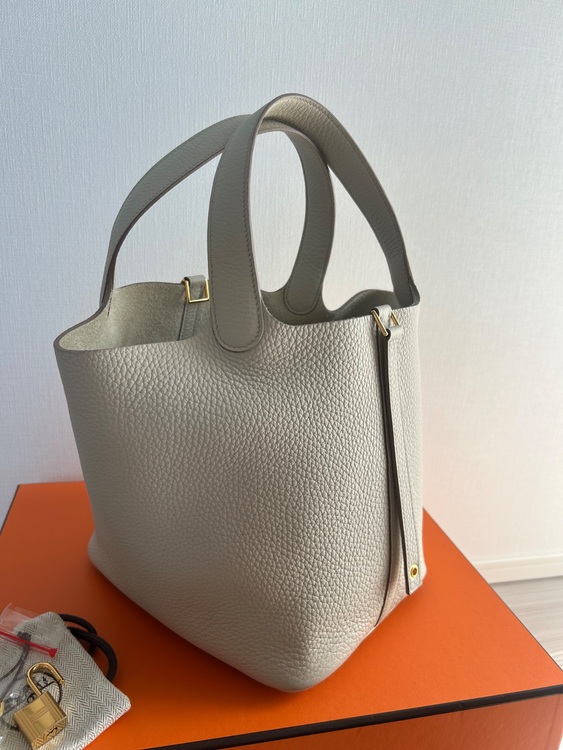 エルメス ピコタン （ブランドバッグ）の商品画像 - 査定依頼日：2025年6月25日 - 最高査定価格：480,000円