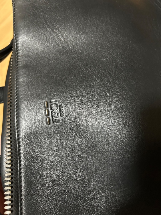 フェンディ  （ブランドバッグ）の商品画像 - 査定依頼日：2025年12月10日 - 最高査定価格：70,000円