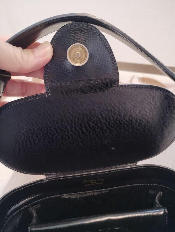 不明（ブランドバッグ）の商品画像 - 査定依頼日：2025年9月22日 - 最高査定価格：36,000円