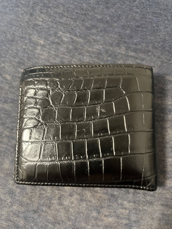 イブサンローラン  （ブランドバッグ）の商品画像 - 査定依頼日：2025年9月21日 - 最高査定価格：20,000円