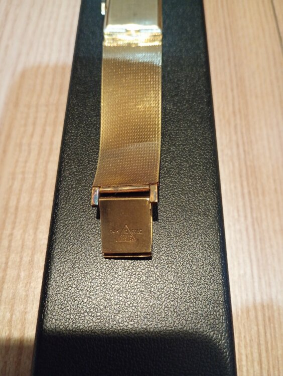 オメガ（高級時計）の商品画像 - 査定依頼日：2026年3月21日 - 最高査定価格：900,000円