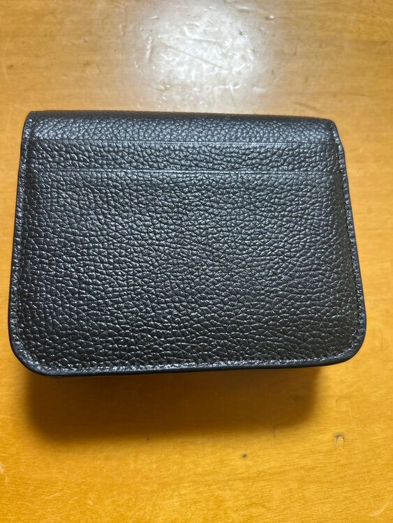 バレンシアガ  （ブランドバッグ）の商品画像 - 査定依頼日：2025年4月14日 - 最高査定価格：18,000円