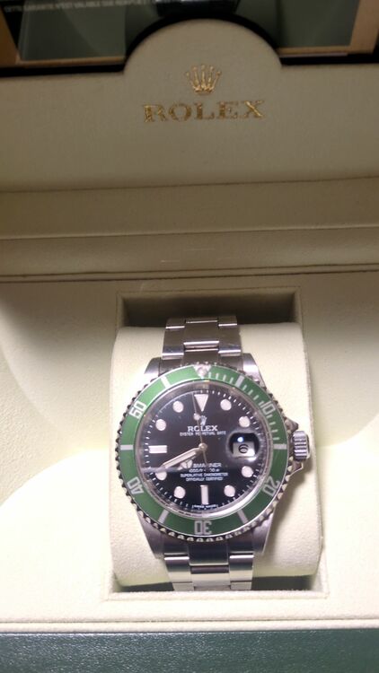 ロレックス サブマリーナー 16610LV（高級時計）の商品画像 - 査定依頼日：2025年8月31日 - 最高査定価格：1,900,000円