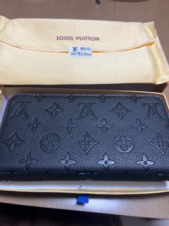 ルイヴィトン（ブランド財布・小物）の商品画像 - 査定依頼日：2026年1月17日 - 最高査定価格：100,000円