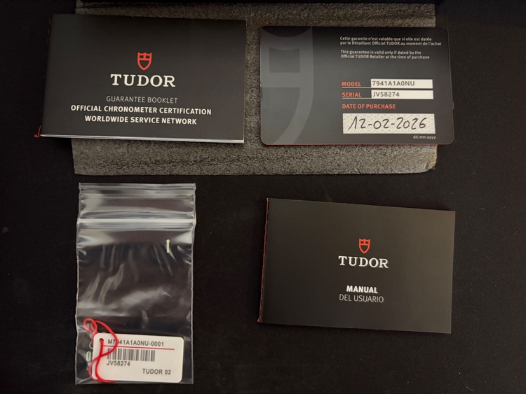 ブラックベイ（高級時計）の商品画像 - 査定依頼日：2026年3月23日 - 最高査定価格：560,000円