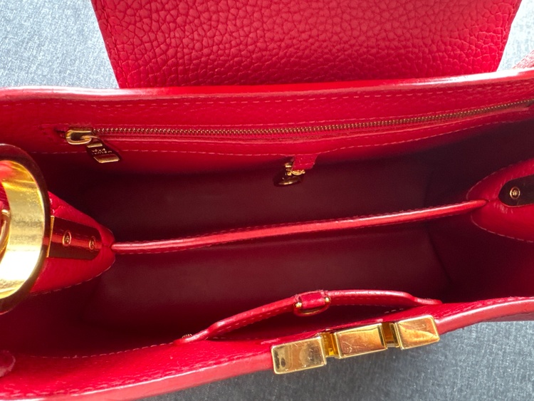 カプシーヌBB（ブランドバッグ）の商品画像 - 査定依頼日：2026年2月18日 - 最高査定価格：400,000円