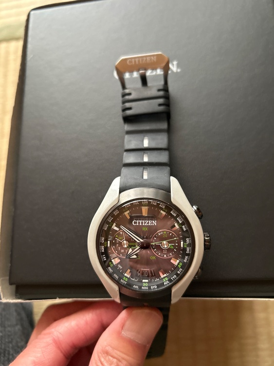 シチズンサテライトウェーブ限定CC1064-01E（高級時計）の商品画像 - 査定依頼日：2025年11月10日 - 最高査定価格：35,000円