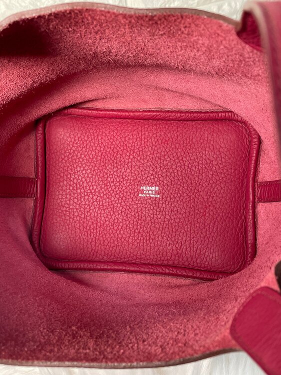 エルメス　ピコタンロックPM トリヨンクレマンス　ルビー　⬜︎R刻印（ブランドバッグ）の商品画像 - 査定依頼日：2025年2月7日 - 最高査定価格：270,000円