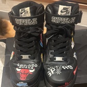 エアフォースワン supreme NBA（古着・ファッション）の商品画像 - 査定依頼日：2026年5月23日 - 最高査定価格：100,000円