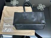 298780（ブランドバッグ）の商品画像 - 査定依頼日：2024年8月28日 - 最高査定価格：30,000円