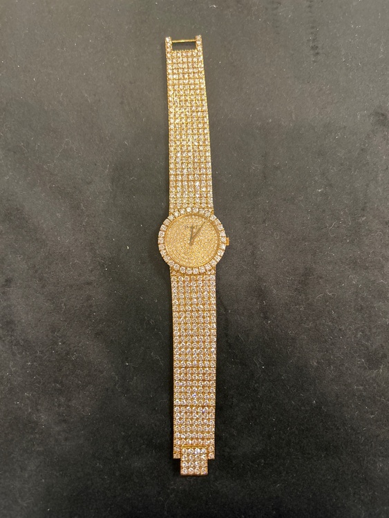 ピアジェ トラディション（高級時計）の商品画像 - 査定依頼日：2026年2月15日 - 最高査定価格：2,000,000円