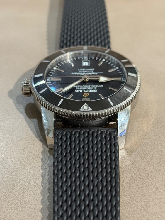 ブライトリング スーパーオーシャン AB2020（高級時計）の商品画像 - 査定依頼日：2026年4月1日 - 最高査定価格：380,000円