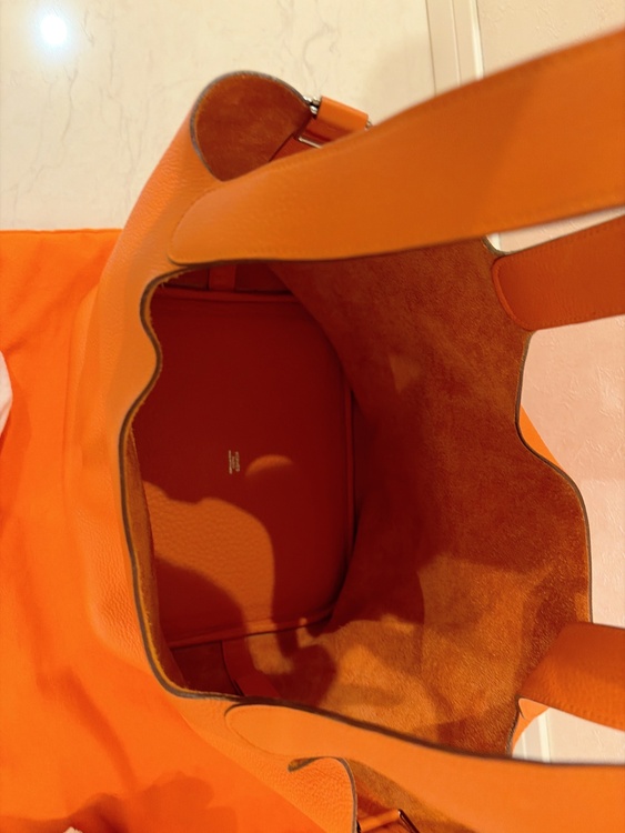 ピコタンGM（ブランドバッグ）の商品画像 - 査定依頼日：2026年2月27日 - 最高査定価格：370,000円