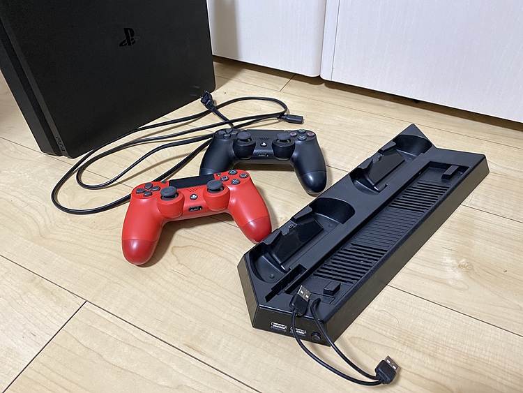 プレイステーション4本体 ジェットブラック(HDD 500GB/CUH-2000（ゲーム機本体・ゲームソフト）の商品画像 - 査定依頼日：2019年12月15日 - 最高査定価格：15,500円