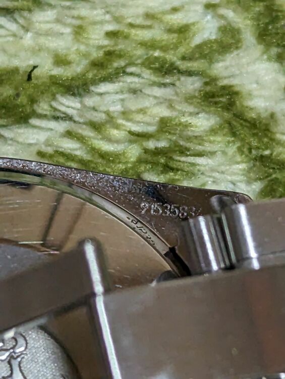 オメガ スピードマスター 915391（高級時計）の商品画像 - 査定依頼日：2025年10月6日 - 最高査定価格：4,500,000円