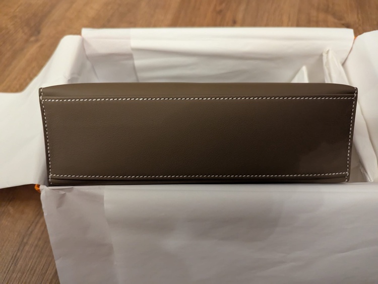 ケリーポシェット（ブランドバッグ）の商品画像 - 査定依頼日：2026年2月1日 - 最高査定価格：2,800,000円