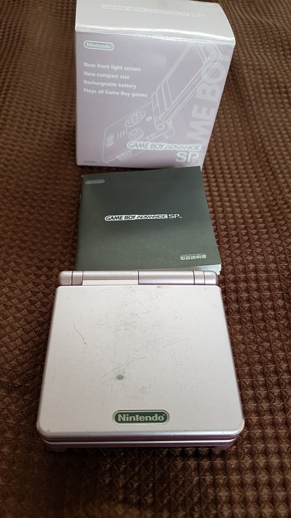 ゲームボーイアドバンスSP（ゲーム機本体・ゲームソフト）の商品画像 - 査定依頼日：2020年5月19日 - 最高査定価格：2,800円