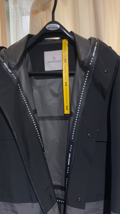 MONCLER GENIUS × FRAGMENT　Nembus Coat（古着・ファッション）の商品画像 - 査定依頼日：2026年6月25日