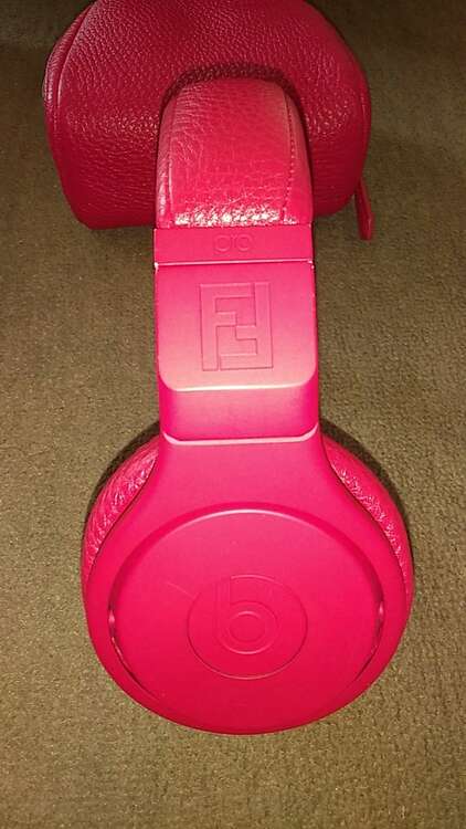 beats pro FENDI（オーディオ・スピーカー）の商品画像 - 査定依頼日：2025年5月23日 - 最高査定価格：30,000円