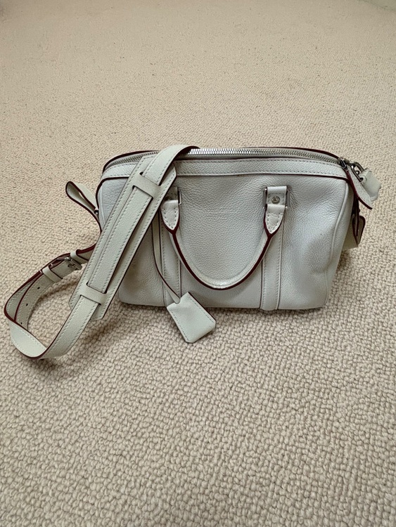 ルイヴィトン パルナセア SCバッグPM（ブランドバッグ）の商品画像 - 査定依頼日：2025年9月25日 - 最高査定価格：136,000円