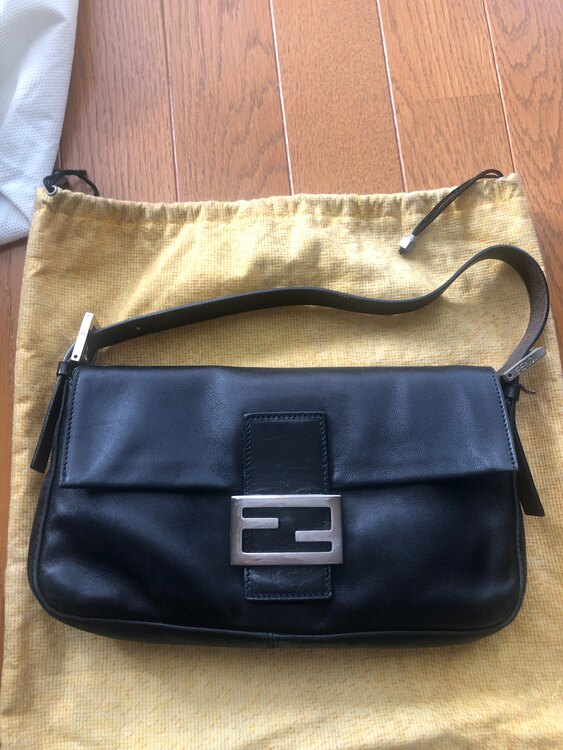 バッグ（ブランドバッグ）の商品画像 - 査定依頼日：2024年12月16日 - 最高査定価格：45,000円