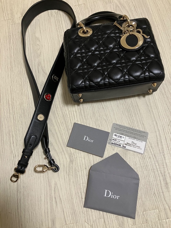 ディオール  （ブランドバッグ）の商品画像 - 査定依頼日：2025年12月27日 - 最高査定価格：380,000円