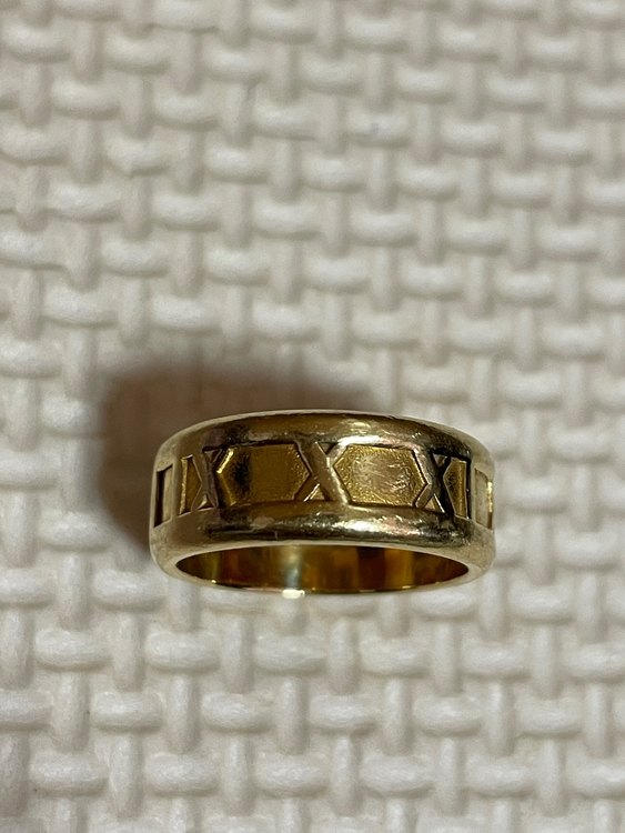 ティファニー アトラス 750YG（金・貴金属）の商品画像 - 査定依頼日：2023年10月15日 - 最高査定価格：70,000円