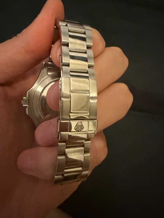 ロレックス ヨットマスター 1662（高級時計）の商品画像 - 査定依頼日：2025年8月23日 - 最高査定価格：1,380,000円