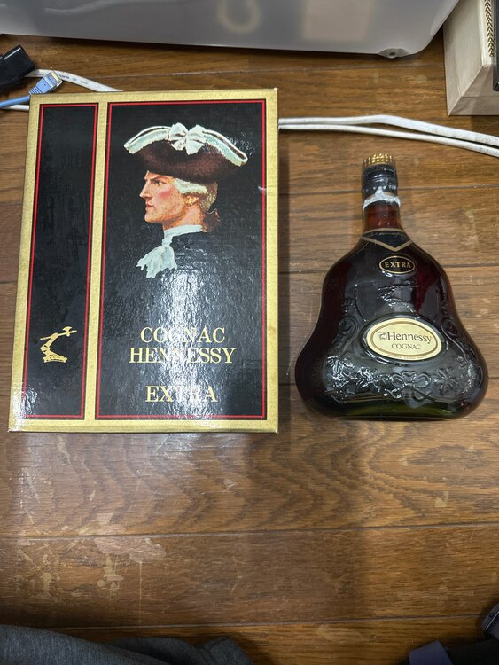 Hennessy COGNAC（お酒）の商品画像 - 査定依頼日：2025年3月2日 - 最高査定価格：20,000円