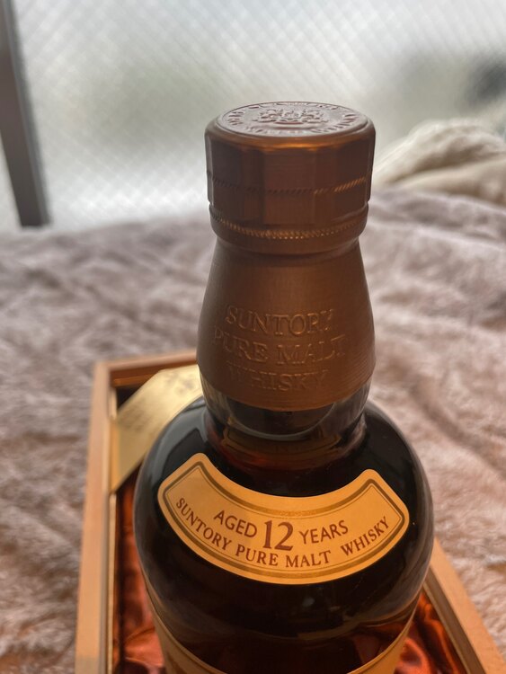 サントリー山崎12年（お酒）の商品画像 - 査定依頼日：2025年5月28日 - 最高査定価格：33,000円