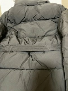 ミドル丈ダウンジャケット（古着・ファッション）の商品画像 - 査定依頼日：2026年1月18日 - 最高査定価格：12,500円